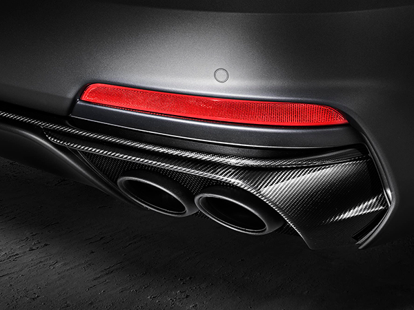 مازيراتي تكشف النقاب عن نسخة تروفيو من طراز ليفانتي